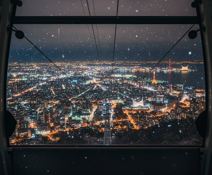神戸布引ハーブ園のロープウェイから望む「1000万ドルの夜景」